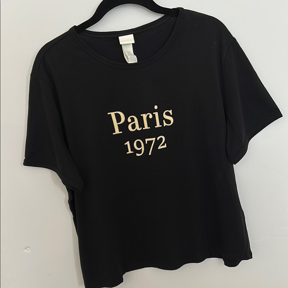 Black cropped Graphic Tee